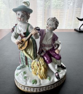 Meissen" Vasara " ( Allegory Summer)