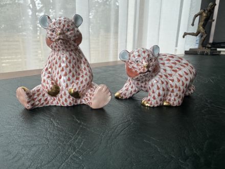 Herend, два медвежонка